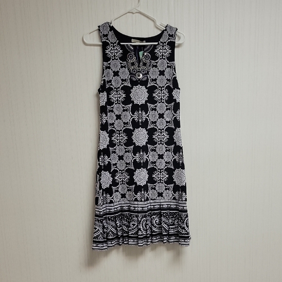 41 Hawthorn Black White Sleeveless Drop Waist Dress. New With Tags Small - Picture 1 of 7